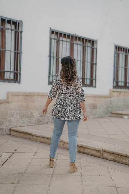 Blusa DIKIM estampado animal print