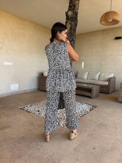 Conjunto DIKIM animal print Con top